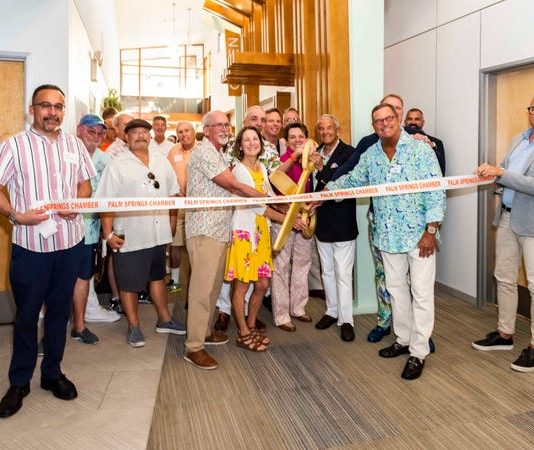 La ceremonia de inauguración del 4 de mayo de 2022 en DAP Health celebró la campaña Vision Forward de la organización.