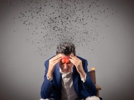 Causas de la migraña y nuevas opciones potenciales de tratamiento identificadas Headache Migraine Concept