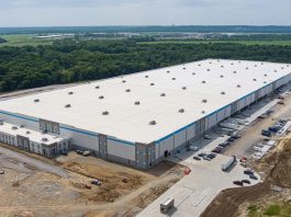  Tablero de anuncios de negocios: Prairie Farms, Nathaniel Reid ayuda;  fusión de empresas de iluminación |  Negocio local
