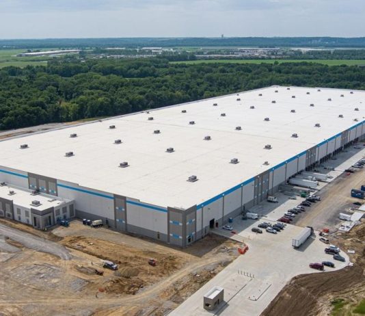 Tablero de anuncios de negocios: Prairie Farms, Nathaniel Reid ayuda; fusión de empresas de iluminación | Negocio local Tablero de anuncios de negocios: Prairie Farms, Nathaniel Reid ayuda; fusión de empresas de iluminación | Negocio local