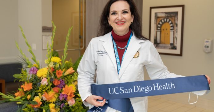 El centro de dolor de cabeza de UCSD Health tiene como objetivo ayudar a los pacientes 