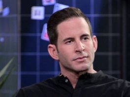 Los fanáticos de ‘Flip or Flop’ muestran su apoyo a Tarek El Moussa después de que revela una lesión dolorosa en Instagram Los fanáticos de 'Flip or Flop' muestran su apoyo a Tarek El Moussa después de que revela una lesión dolorosa en Instagram