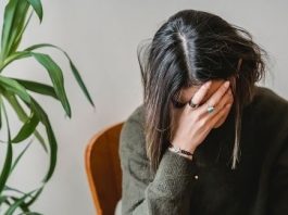 Fatiga y dolor de cabeza, síntomas persistentes del 70% de los pacientes con COVID Fatiga y dolor de cabeza, síntomas persistentes del 70% de los pacientes con COVID