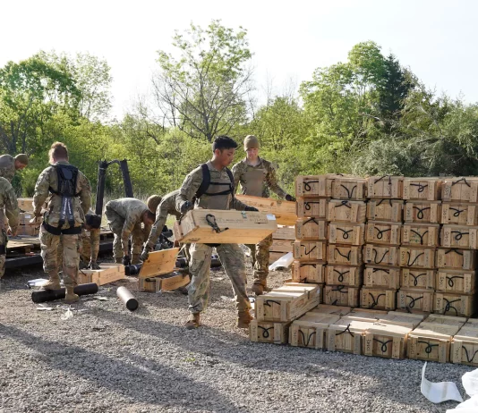 El ejército está creando un traje de exoesqueleto para el dolor de espalda de los soldados
