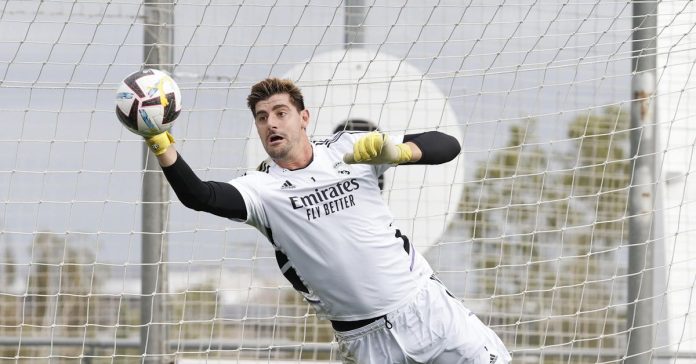 Courtois se reincorpora a la plantilla del Real Madrid en los entrenamientos
