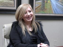 Frazier persigue su educación, la música Frazier persigue su educación, la música