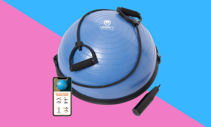 La pelota de ejercicio UrbnFit está a la venta en Amazon
