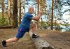 5 ejercicios de fuerza para recuperar el equilibrio después de los 60
