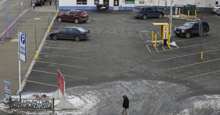 Letter to the editor: Parking headaches Parking headaches Anchorage The Daily News